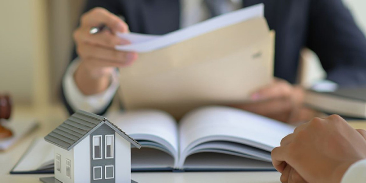 Guide to Finding the Right Real Estate Attorney in Elgin, IL